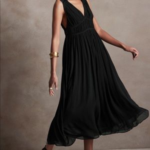 Banana Republic crinkle midi dress with silk